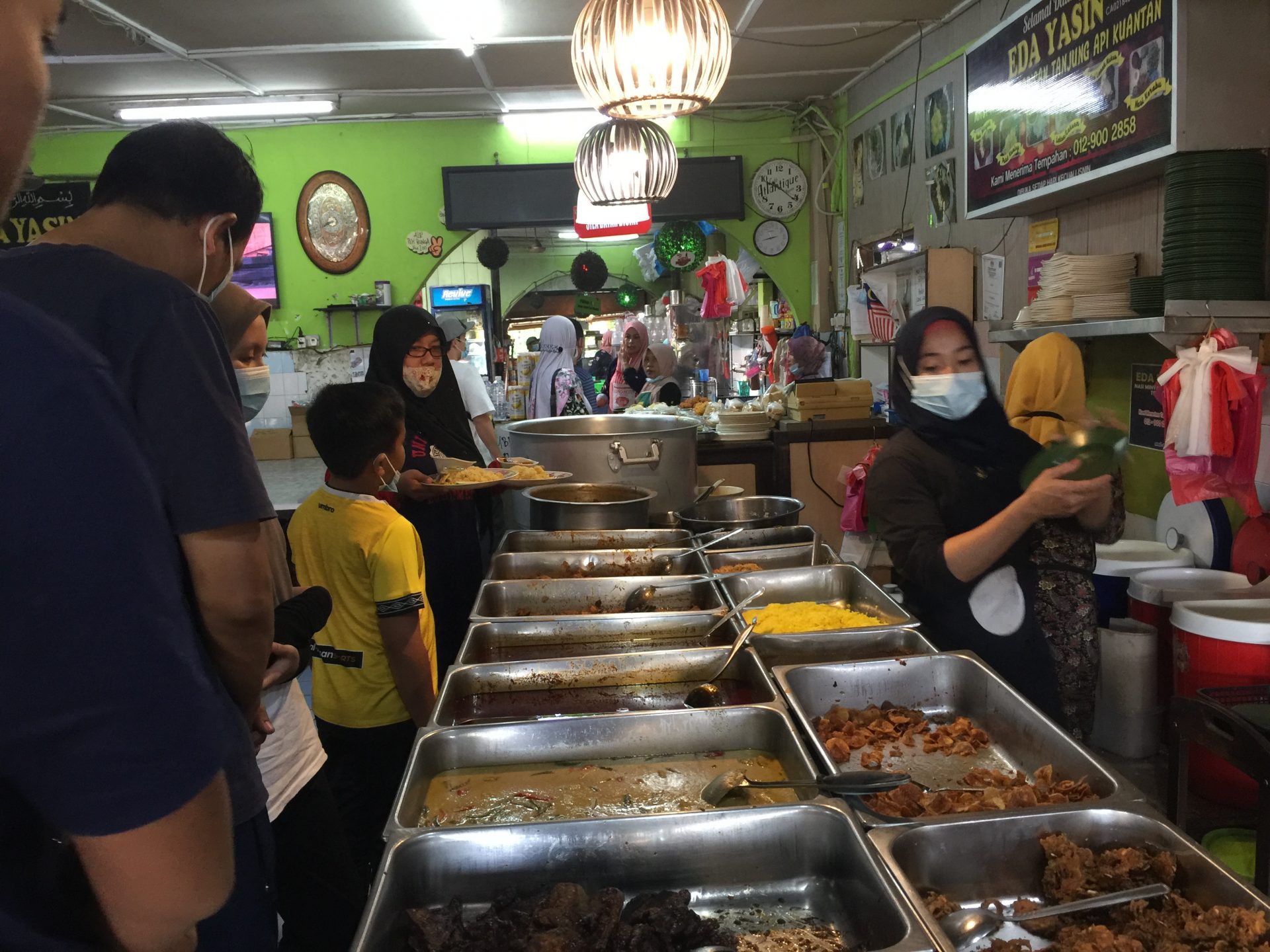 Nasi Minyak Warisan Eda Yasin - VisitPahang.my